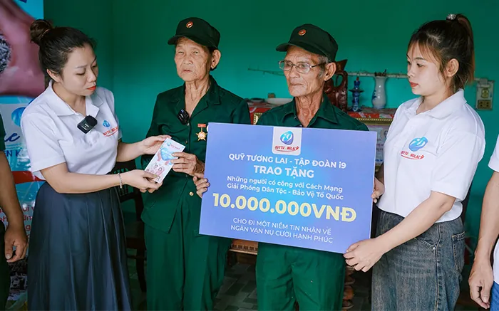 Hỗ trợ khách hàng tận tình